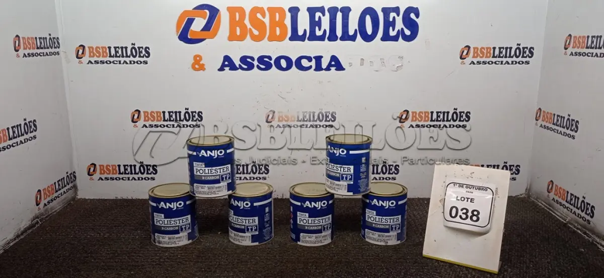 LOTE 038 - 06 LATAS DE TINTA POLIÉSTER DE 900ML CADA NA COR PRATA GEADA MARCA ANJO TINTAS. (NO ESTADO) ATENÇÃO! FAZER A VISITAÇÃO ANTES DE ARREMATAR, NÃO SABEMOS SE FUNCIONA, LEILÃO NÃO TEM GARANTIA E NEM DEVOLUÇÃO, SUJEITO A POSSÍVEIS AVARIAS VISÍVEIS/OCULTAS E/OU AUSÊNCIA DE COMPONENTES.