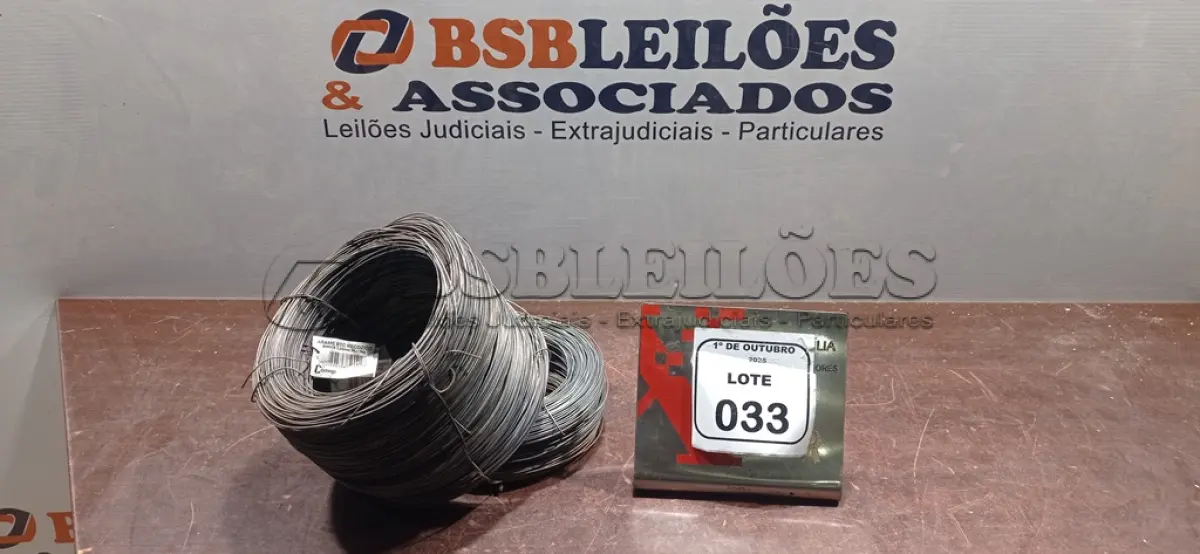 LOTE 033 - 01 ROLO DE ARAME. (NO ESTADO) ATENÇÃO! FAZER A VISITAÇÃO ANTES DE ARREMATAR, NÃO SABEMOS SE FUNCIONA, LEILÃO NÃO TEM GARANTIA E NEM DEVOLUÇÃO, SUJEITO A POSSÍVEIS AVARIAS VISÍVEIS/OCULTAS E/OU AUSÊNCIA DE COMPONENTES.