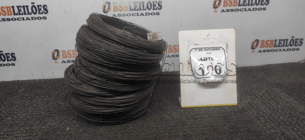 LOTE 100 - 01 ROLO DE ARAME. (NO ESTADO) ATENÇÃO! FAZER A VISITAÇÃO ANTES DE ARREMATAR, NÃO SABEMOS SE FUNCIONA, LEILÃO NÃO TEM GARANTIA E NEM DEVOLUÇÃO, SUJEITO A POSSÍVEIS AVARIAS VISÍVEIS/OCULTAS E/OU AUSÊNCIA DE COMPONENTES.