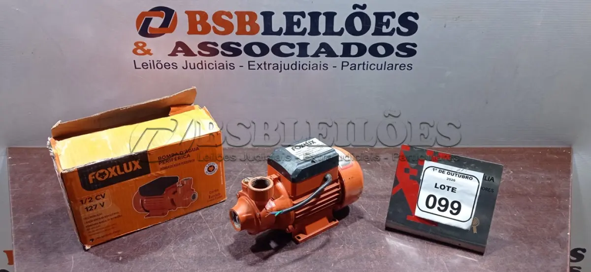 LOTE 099 - 01 BOMBA D’AGUA 220V 60HZ POTÊNCIA DE 1/2CV 370 WATTS MARCA FOXLUX. (NO ESTADO) ATENÇÃO! FAZER A VISITAÇÃO ANTES DE ARREMATAR, NÃO SABEMOS SE FUNCIONA, LEILÃO NÃO TEM GARANTIA E NEM DEVOLUÇÃO, SUJEITO A POSSÍVEIS AVARIAS VISÍVEIS/OCULTAS E/OU AUSÊNCIA DE COMPONENTES.