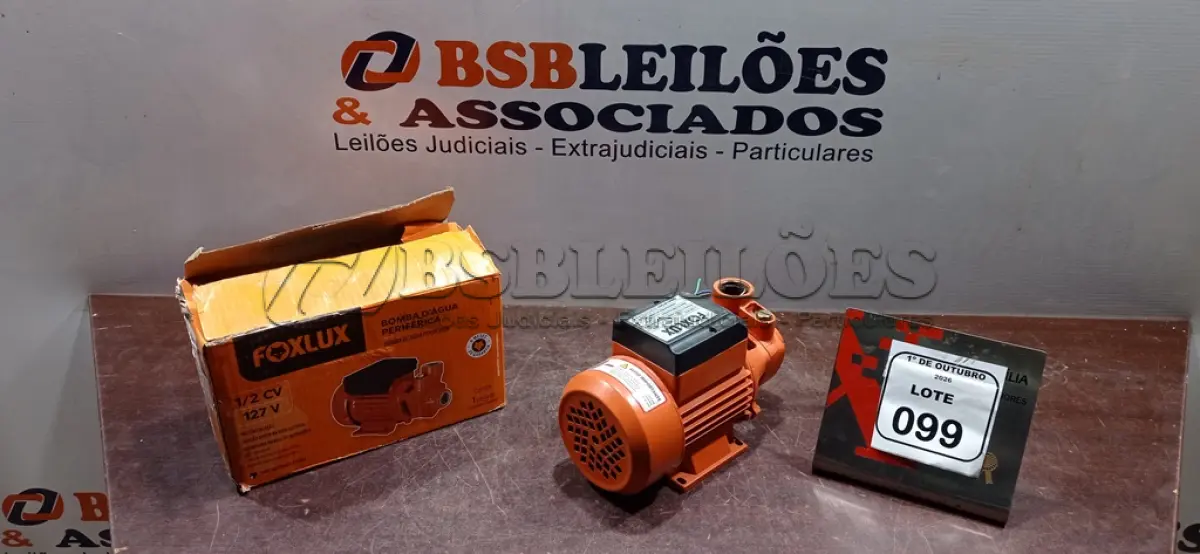 LOTE 099 - 01 BOMBA D’AGUA 220V 60HZ POTÊNCIA DE 1/2CV 370 WATTS MARCA FOXLUX. (NO ESTADO) ATENÇÃO! FAZER A VISITAÇÃO ANTES DE ARREMATAR, NÃO SABEMOS SE FUNCIONA, LEILÃO NÃO TEM GARANTIA E NEM DEVOLUÇÃO, SUJEITO A POSSÍVEIS AVARIAS VISÍVEIS/OCULTAS E/OU AUSÊNCIA DE COMPONENTES.
