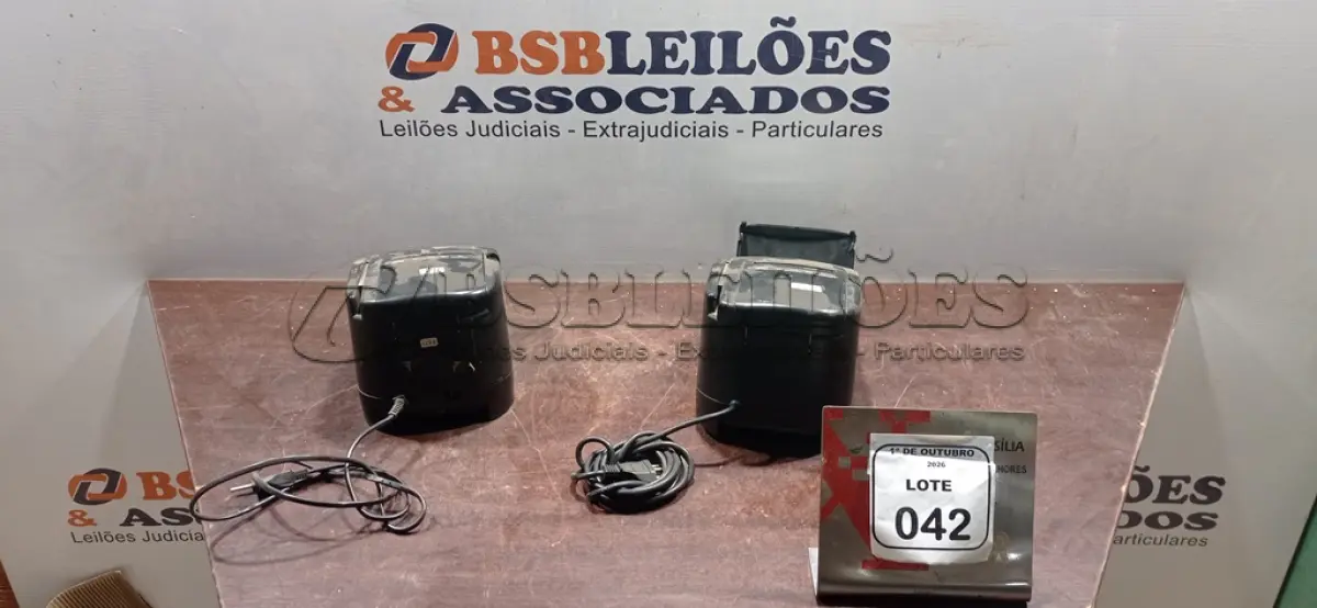 LOTE 042 - 02 IMPRESSORAS TÉRMICAS. (NO ESTADO) ATENÇÃO! FAZER A VISITAÇÃO ANTES DE ARREMATAR, NÃO SABEMOS SE FUNCIONA, LEILÃO NÃO TEM GARANTIA E NEM DEVOLUÇÃO, SUJEITO A POSSÍVEIS AVARIAS VISÍVEIS/OCULTAS E/OU AUSÊNCIA DE COMPONENTES.