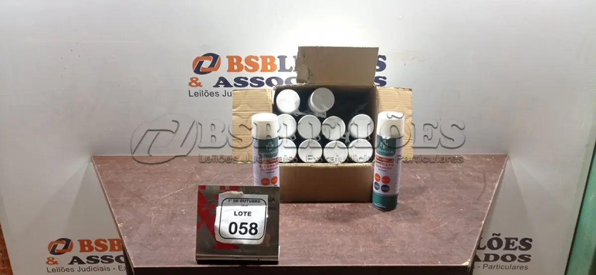 LOTE 058 - 12 UNIDADES DE ESPUMA PU EXPANSIVA DE 500ML CADA MARCA MONUMENTAL. (NO ESTADO) ATENÇÃO! FAZER A VISITAÇÃO ANTES DE ARREMATAR, NÃO SABEMOS SE FUNCIONA, LEILÃO NÃO TEM GARANTIA E NEM DEVOLUÇÃO, SUJEITO A POSSÍVEIS AVARIAS VISÍVEIS/OCULTAS E/OU AUSÊNCIA DE COMPONENTES.