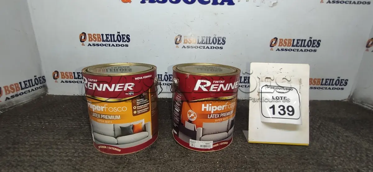LOTE 139 - 02 BALDES DE TINTA HIPER FOSCO LÁTEX PREMIUM NA COR BASE PASTEL E BRANCO FOSCO DE 3,2L CADA MARCA TINTAS RENNER. (NO ESTADO) ATENÇÃO! FAZER A VISITAÇÃO ANTES DE ARREMATAR, NÃO SABEMOS SE FUNCIONA, LEILÃO NÃO TEM GARANTIA E NEM DEVOLUÇÃO, SUJEITO A POSSÍVEIS AVARIAS VISÍVEIS/OCULTAS E/OU AUSÊNCIA DE COMPONENTES.