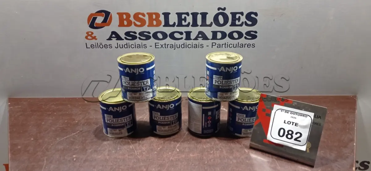 LOTE 082 - 06 LATAS DE TINTA POLIÉSTER DE 900ML CADA NA COR PRATA GEADA MARCA ANJO TINTAS. (NO ESTADO) ATENÇÃO! FAZER A VISITAÇÃO ANTES DE ARREMATAR, NÃO SABEMOS SE FUNCIONA, LEILÃO NÃO TEM GARANTIA E NEM DEVOLUÇÃO, SUJEITO A POSSÍVEIS AVARIAS VISÍVEIS/OCULTAS E/OU AUSÊNCIA DE COMPONENTES.