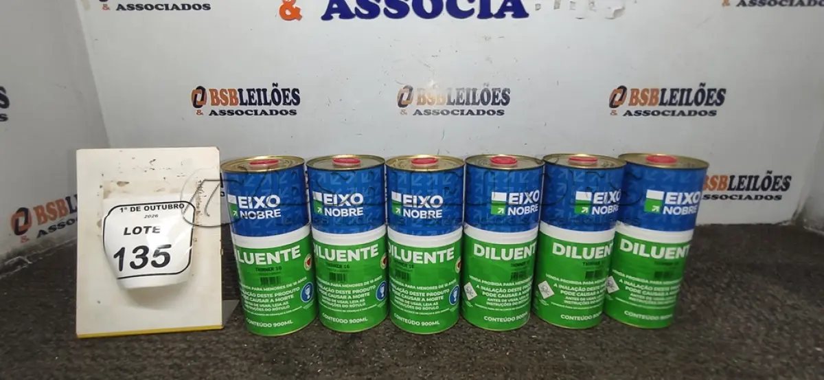 LOTE 135 - 06 LATAS DE DILUENTE THINNER 16 DE 900ML CADA MARCA EIXO NOBRE. (NO ESTADO) ATENÇÃO! FAZER A VISITAÇÃO ANTES DE ARREMATAR, NÃO SABEMOS SE FUNCIONA, LEILÃO NÃO TEM GARANTIA E NEM DEVOLUÇÃO, SUJEITO A POSSÍVEIS AVARIAS VISÍVEIS/OCULTAS E/OU AUSÊNCIA DE COMPONENTES.