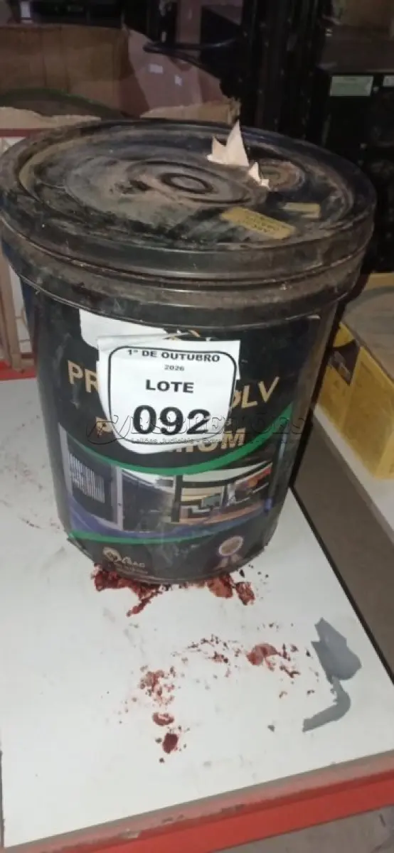 LOTE 092 - 01 BALDE DE ZARCÃO GRAFITE PROFISSIONAL MARCA PRIMERSOLV. (NO ESTADO) ATENÇÃO! FAZER A VISITAÇÃO ANTES DE ARREMATAR, NÃO SABEMOS SE FUNCIONA, LEILÃO NÃO TEM GARANTIA E NEM DEVOLUÇÃO, SUJEITO A POSSÍVEIS AVARIAS VISÍVEIS/OCULTAS E/OU AUSÊNCIA DE COMPONENTES.
