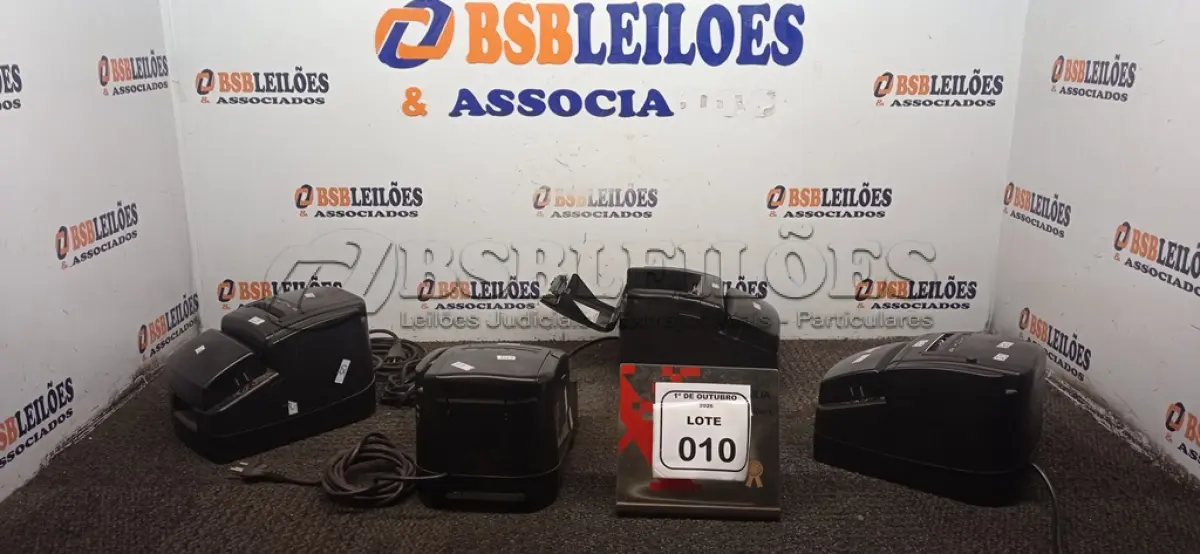LOTE 010 - 04 IMPRESSORAS TÉRMICAS. (NO ESTADO) ATENÇÃO! FAZER A VISITAÇÃO ANTES DE ARREMATAR, NÃO SABEMOS SE FUNCIONA, LEILÃO NÃO TEM GARANTIA E NEM DEVOLUÇÃO, SUJEITO A POSSÍVEIS AVARIAS VISÍVEIS/OCULTAS E/OU AUSÊNCIA DE COMPONENTES.