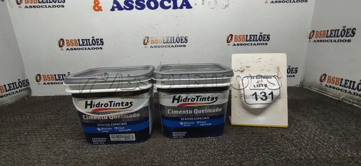 LOTE 131 - 02 BALDES DE CIMENTO QUEIMADO DE 4KG CADA COR AZUL MAGICAL MARCA HIDRO TINTAS. (NO ESTADO) ATENÇÃO! FAZER A VISITAÇÃO ANTES DE ARREMATAR, NÃO SABEMOS SE FUNCIONA, LEILÃO NÃO TEM GARANTIA E NEM DEVOLUÇÃO, SUJEITO A POSSÍVEIS AVARIAS VISÍVEIS/OCULTAS E/OU AUSÊNCIA DE COMPONENTES.
