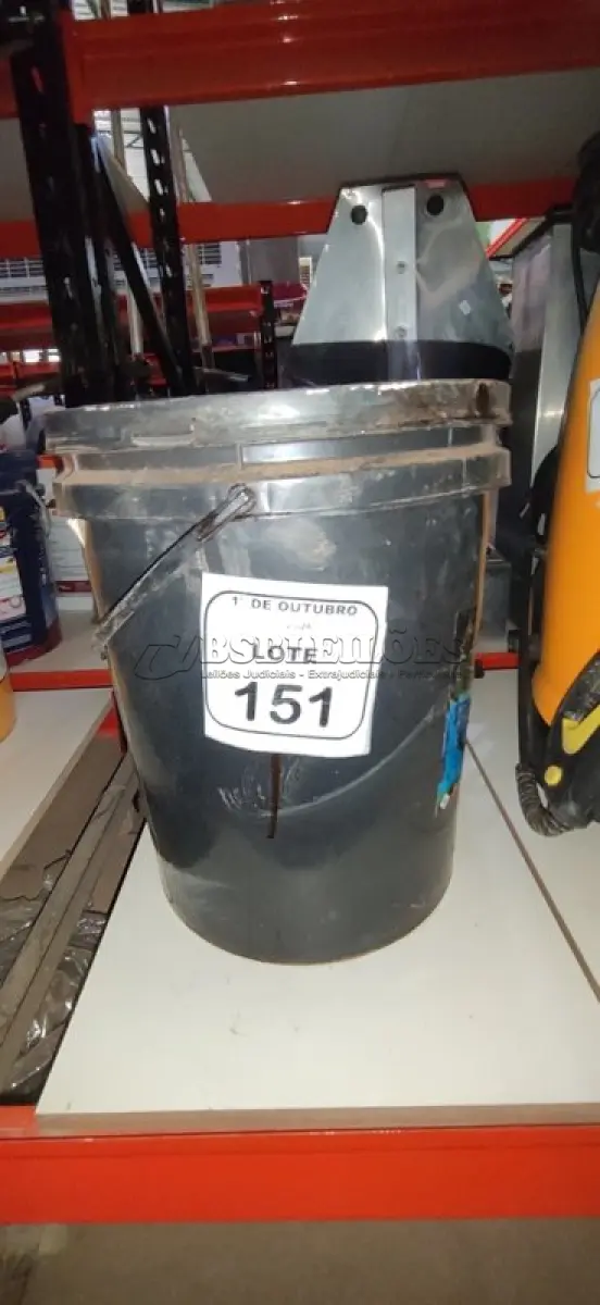 LOTE 151 - 01 BALDE DE ZARCÃO PRIMER DE SECAGEM RÁPIDA MARCA PRIMERSOLV. (NO ESTADO) ATENÇÃO! FAZER A VISITAÇÃO ANTES DE ARREMATAR, NÃO SABEMOS SE FUNCIONA, LEILÃO NÃO TEM GARANTIA E NEM DEVOLUÇÃO, SUJEITO A POSSÍVEIS AVARIAS VISÍVEIS/OCULTAS E/OU AUSÊNCIA DE COMPONENTES.