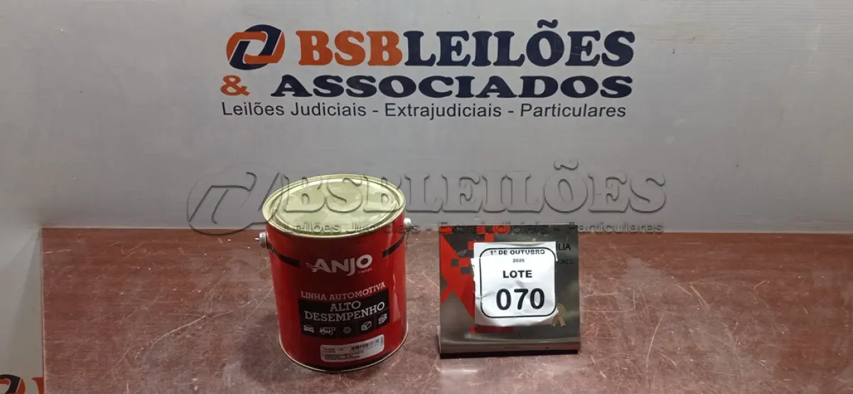 LOTE 070 - 01 LATA DE EMBORRACHAMENTO PRETO LINHA AUTOMOTIVA DE 3,6L NA COR ANJO TINTAS. (NO ESTADO) ATENÇÃO! FAZER A VISITAÇÃO ANTES DE ARREMATAR, NÃO SABEMOS SE FUNCIONA, LEILÃO NÃO TEM GARANTIA E NEM DEVOLUÇÃO, SUJEITO A POSSÍVEIS AVARIAS VISÍVEIS/OCULTAS E/OU AUSÊNCIA DE COMPONENTES.