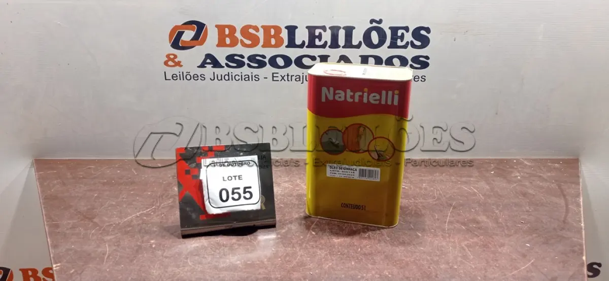 LOTE 055 - 01 LATA DE ÓLEO DE LINHAÇA DE 5L MARCA NATRIELLI. (NO ESTADO) ATENÇÃO! FAZER A VISITAÇÃO ANTES DE ARREMATAR, NÃO SABEMOS SE FUNCIONA, LEILÃO NÃO TEM GARANTIA E NEM DEVOLUÇÃO, SUJEITO A POSSÍVEIS AVARIAS VISÍVEIS/OCULTAS E/OU AUSÊNCIA DE COMPONENTES.