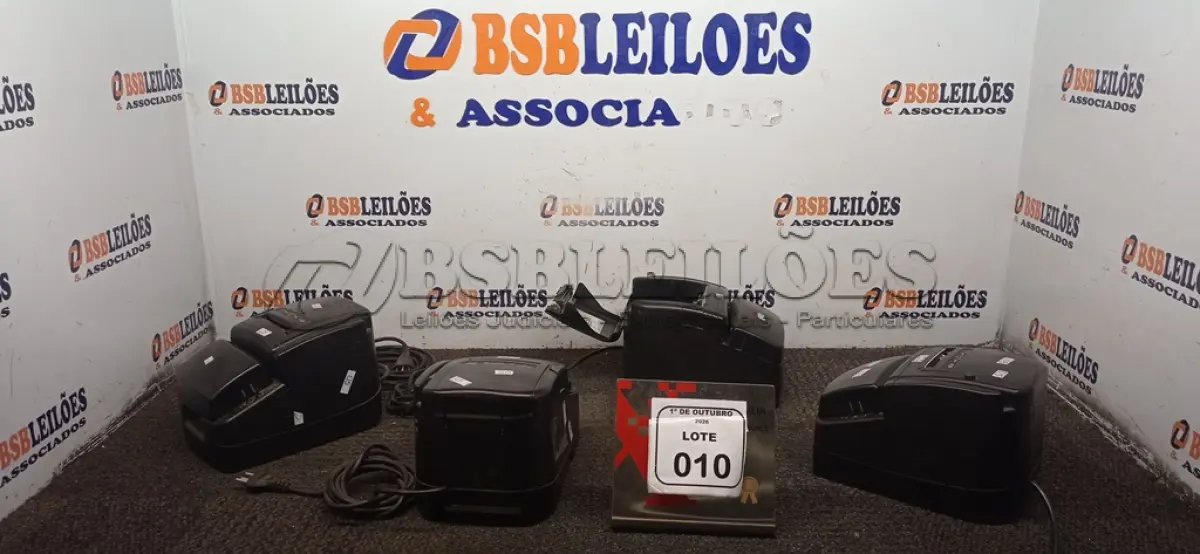 LOTE 010 - 04 IMPRESSORAS TÉRMICAS. (NO ESTADO) ATENÇÃO! FAZER A VISITAÇÃO ANTES DE ARREMATAR, NÃO SABEMOS SE FUNCIONA, LEILÃO NÃO TEM GARANTIA E NEM DEVOLUÇÃO, SUJEITO A POSSÍVEIS AVARIAS VISÍVEIS/OCULTAS E/OU AUSÊNCIA DE COMPONENTES.