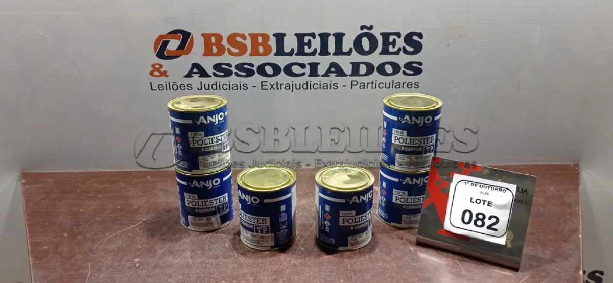 LOTE 082 - 06 LATAS DE TINTA POLIÉSTER DE 900ML CADA NA COR PRATA GEADA MARCA ANJO TINTAS. (NO ESTADO) ATENÇÃO! FAZER A VISITAÇÃO ANTES DE ARREMATAR, NÃO SABEMOS SE FUNCIONA, LEILÃO NÃO TEM GARANTIA E NEM DEVOLUÇÃO, SUJEITO A POSSÍVEIS AVARIAS VISÍVEIS/OCULTAS E/OU AUSÊNCIA DE COMPONENTES.