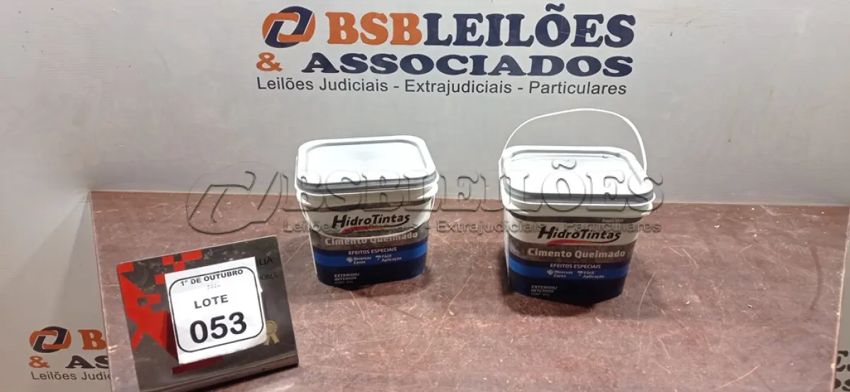 LOTE 053 - 02 BALDES DE CIMENTO QUEIMADO DE 4KG CADA COR AZUL MAGICAL MARCA HIDRO TINTAS. (NO ESTADO) ATENÇÃO! FAZER A VISITAÇÃO ANTES DE ARREMATAR, NÃO SABEMOS SE FUNCIONA, LEILÃO NÃO TEM GARANTIA E NEM DEVOLUÇÃO, SUJEITO A POSSÍVEIS AVARIAS VISÍVEIS/OCULTAS E/OU AUSÊNCIA DE COMPONENTES.