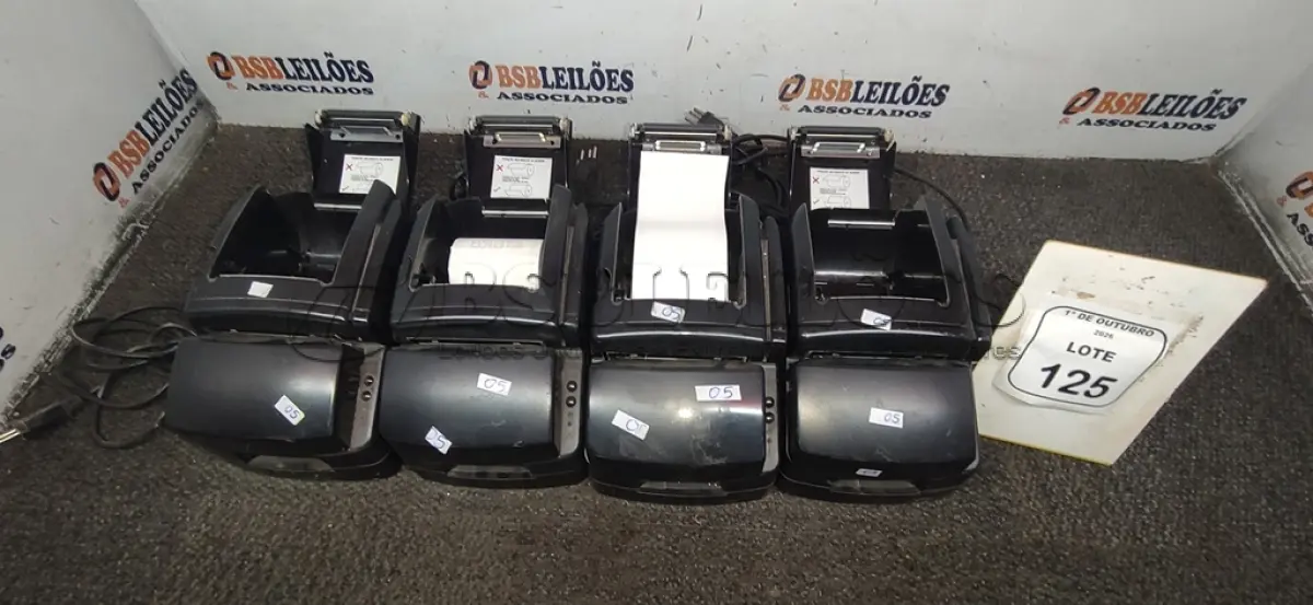 LOTE 125 - 04 IMPRESSORAS TÉRMICAS. (NO ESTADO) ATENÇÃO! FAZER A VISITAÇÃO ANTES DE ARREMATAR, NÃO SABEMOS SE FUNCIONA, LEILÃO NÃO TEM GARANTIA E NEM DEVOLUÇÃO, SUJEITO A POSSÍVEIS AVARIAS VISÍVEIS/OCULTAS E/OU AUSÊNCIA DE COMPONENTES.