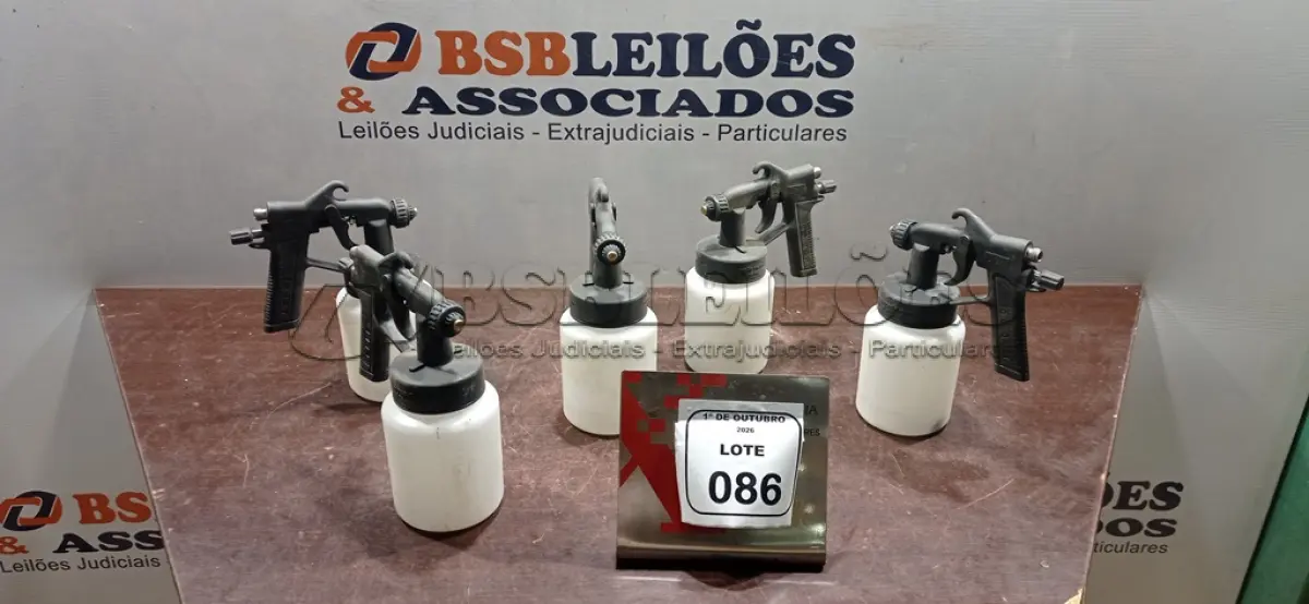 LOTE 086 - 05 PISTOLAS DE PINTURA PARA COMPRESSOR AR DIRETO. (NO ESTADO) ATENÇÃO! FAZER A VISITAÇÃO ANTES DE ARREMATAR, NÃO SABEMOS SE FUNCIONA, LEILÃO NÃO TEM GARANTIA E NEM DEVOLUÇÃO, SUJEITO A POSSÍVEIS AVARIAS VISÍVEIS/OCULTAS E/OU AUSÊNCIA DE COMPONENTES.