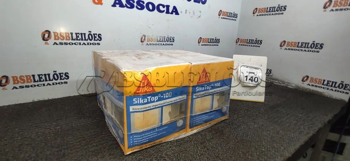 LOTE 140 - 04 CAIXAS DE REVESTIMENTO IMPERMEABILIZANTE SEMI-FLEXIVEL DE 4KG CADA MARCA SIKA. (NO ESTADO) ATENÇÃO! FAZER A VISITAÇÃO ANTES DE ARREMATAR, NÃO SABEMOS SE FUNCIONA, LEILÃO NÃO TEM GARANTIA E NEM DEVOLUÇÃO, SUJEITO A POSSÍVEIS AVARIAS VISÍVEIS/OCULTAS E/OU AUSÊNCIA DE COMPONENTES.