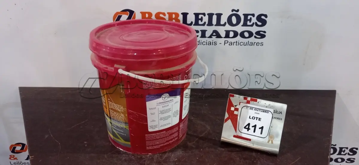 LOTE 411 - 01 BALDE DE TINTA DE PISOS ACRÍLICO PREMIUM 18L NA COR VERMELHO SEGURANÇA FOSCO MARCA RENNER.  (NO ESTADO) ATENÇÃO! FAZER A VISITAÇÃO ANTES DE ARREMATAR, NÃO SABEMOS SE FUNCIONA, LEILÃO NÃO TEM GARANTIA E NEM DEVOLUÇÃO, SUJEITO A POSSÍVEIS AVARIAS VISÍVEIS/OCULTAS E/OU AUSÊNCIA DE COMPONENTES.