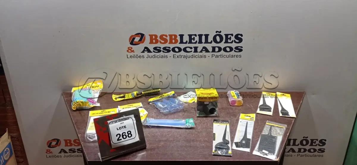 LOTE 268 - 01 LOTE COM UTENSÍLIOS DE HIGIENE E CUIDADOS PESSOAIS DIVERSOS. (NO ESTADO) ATENÇÃO! FAZER A VISITAÇÃO ANTES DE ARREMATAR, NÃO SABEMOS SE FUNCIONA, LEILÃO NÃO TEM GARANTIA E NEM DEVOLUÇÃO, SUJEITO A POSSÍVEIS AVARIAS VISÍVEIS/OCULTAS E/OU AUSÊNCIA DE COMPONENTES.