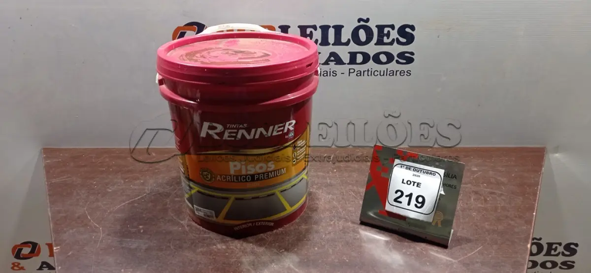 LOTE 219 - 01 BALDE DE TINTA DE PISOS ACRÍLICO PREMIUM 18L NA COR VERMELHO SEGURANÇA FOSCO MARCA RENNER.  (NO ESTADO) ATENÇÃO! FAZER A VISITAÇÃO ANTES DE ARREMATAR, NÃO SABEMOS SE FUNCIONA, LEILÃO NÃO TEM GARANTIA E NEM DEVOLUÇÃO, SUJEITO A POSSÍVEIS AVARIAS VISÍVEIS/OCULTAS E/OU AUSÊNCIA DE COMPONENTES.