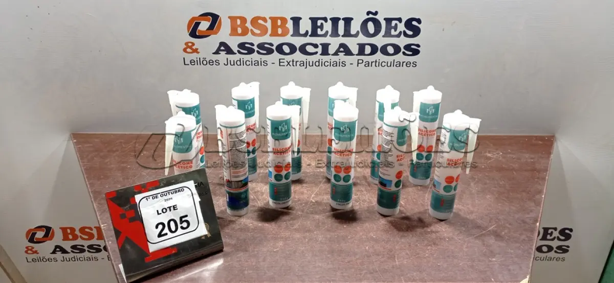 LOTE 205 - 12 SILICONES ACÉTICO INCOLOR DE 240G CADA MARCA MONUMENTAL. (NO ESTADO) ATENÇÃO! FAZER A VISITAÇÃO ANTES DE ARREMATAR, NÃO SABEMOS SE FUNCIONA, LEILÃO NÃO TEM GARANTIA E NEM DEVOLUÇÃO, SUJEITO A POSSÍVEIS AVARIAS VISÍVEIS/OCULTAS E/OU AUSÊNCIA DE COMPONENTES.