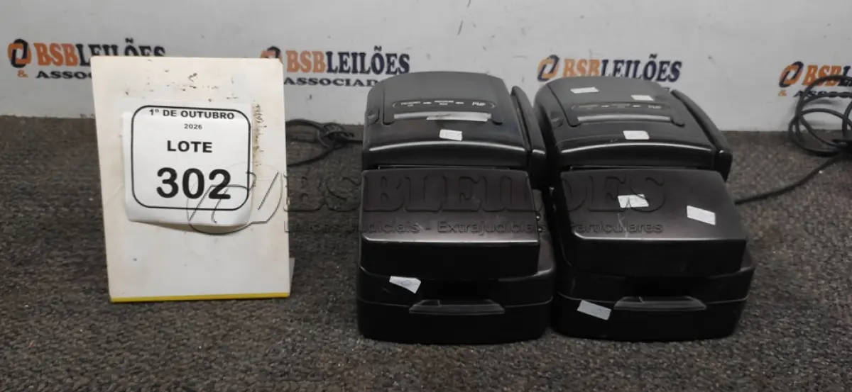 LOTE 302 - 02 IMPRESSORAS TÉRMICAS. (NO ESTADO) ATENÇÃO! FAZER A VISITAÇÃO ANTES DE ARREMATAR, NÃO SABEMOS SE FUNCIONA, LEILÃO NÃO TEM GARANTIA E NEM DEVOLUÇÃO, SUJEITO A POSSÍVEIS AVARIAS VISÍVEIS/OCULTAS E/OU AUSÊNCIA DE COMPONENTES.