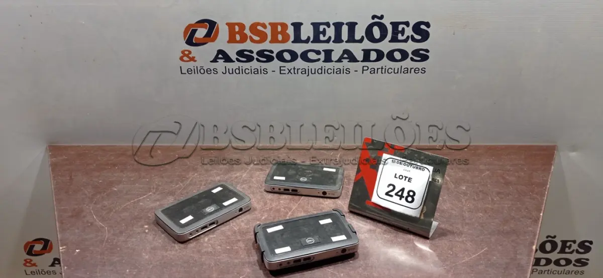 LOTE 248 - 03 MINIS PC TERMINAIS MARCA WYSE SEM CABOS. (NO ESTADO) ATENÇÃO! FAZER A VISITAÇÃO ANTES DE ARREMATAR, NÃO SABEMOS SE FUNCIONA, LEILÃO NÃO TEM GARANTIA E NEM DEVOLUÇÃO, SUJEITO A POSSÍVEIS AVARIAS VISÍVEIS/OCULTAS E/OU AUSÊNCIA DE COMPONENTES.
