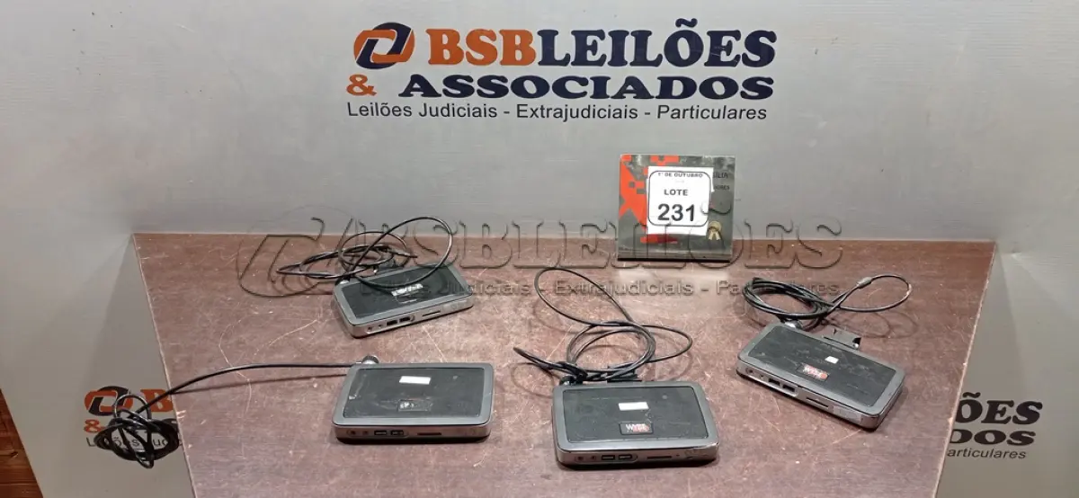 LOTE 231 - 04 MINIS PC TERMINAIS MARCA WYSE COM CABOS. (NO ESTADO) ATENÇÃO! FAZER A VISITAÇÃO ANTES DE ARREMATAR, NÃO SABEMOS SE FUNCIONA, LEILÃO NÃO TEM GARANTIA E NEM DEVOLUÇÃO, SUJEITO A POSSÍVEIS AVARIAS VISÍVEIS/OCULTAS E/OU AUSÊNCIA DE COMPONENTES.