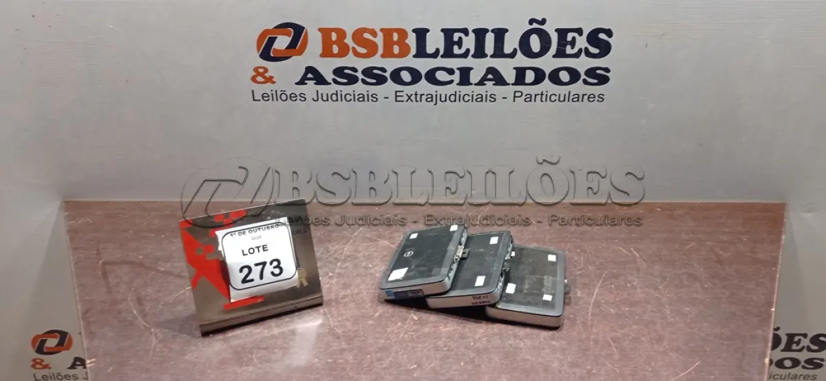 LOTE 273 - 03 MINIS COMPUTADORES TERMINAIS WYSE SEM FONTE. (NO ESTADO) ATENÇÃO! FAZER A VISITAÇÃO ANTES DE ARREMATAR, NÃO SABEMOS SE FUNCIONA, LEILÃO NÃO TEM GARANTIA E NEM DEVOLUÇÃO, SUJEITO A POSSÍVEIS AVARIAS VISÍVEIS/OCULTAS E/OU AUSÊNCIA DE COMPONENTES.