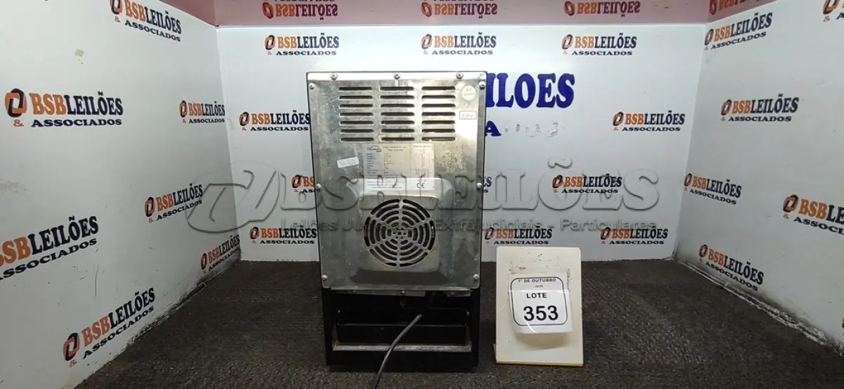 LOTE 353 - 01 ADEGA 220V MARCA DYNASTY. (NO ESTADO) ATENÇÃO! FAZER A VISITAÇÃO ANTES DE ARREMATAR, NÃO SABEMOS SE FUNCIONA, LEILÃO NÃO TEM GARANTIA E NEM DEVOLUÇÃO, SUJEITO A POSSÍVEIS AVARIAS VISÍVEIS/OCULTAS E/OU AUSÊNCIA DE COMPONENTES.