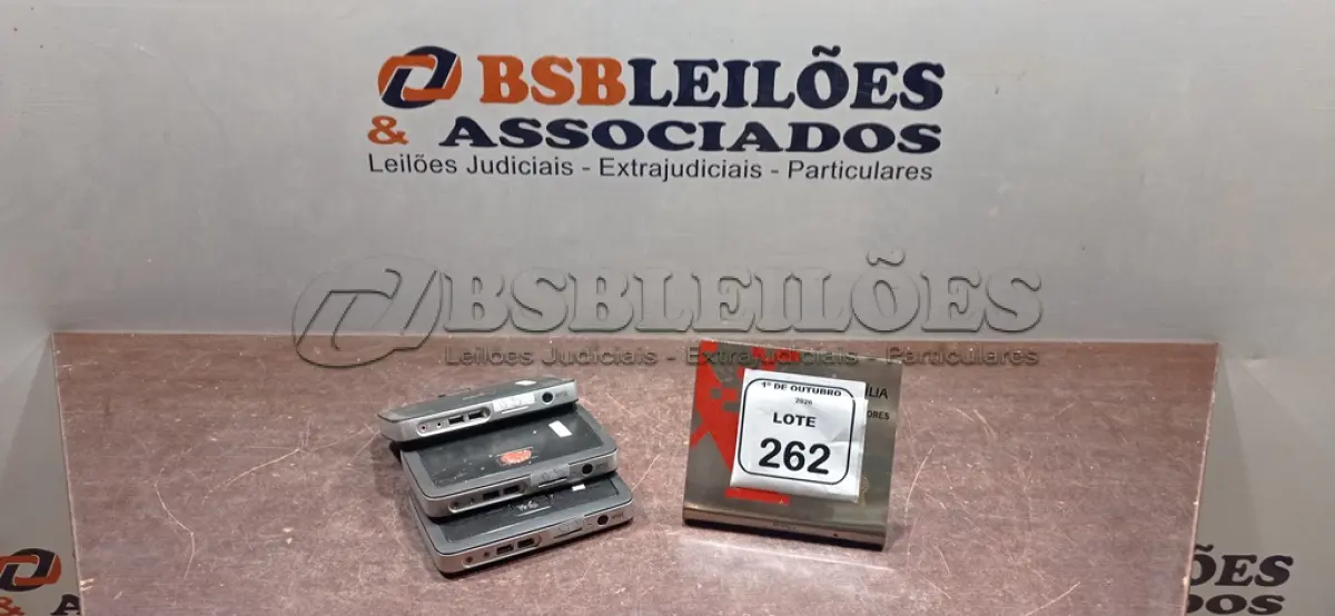 LOTE 262 - 03 MINIS PC TERMINAIS MARCA WYSE SEM CABOS. (NO ESTADO) ATENÇÃO! FAZER A VISITAÇÃO ANTES DE ARREMATAR, NÃO SABEMOS SE FUNCIONA, LEILÃO NÃO TEM GARANTIA E NEM DEVOLUÇÃO, SUJEITO A POSSÍVEIS AVARIAS VISÍVEIS/OCULTAS E/OU AUSÊNCIA DE COMPONENTES.