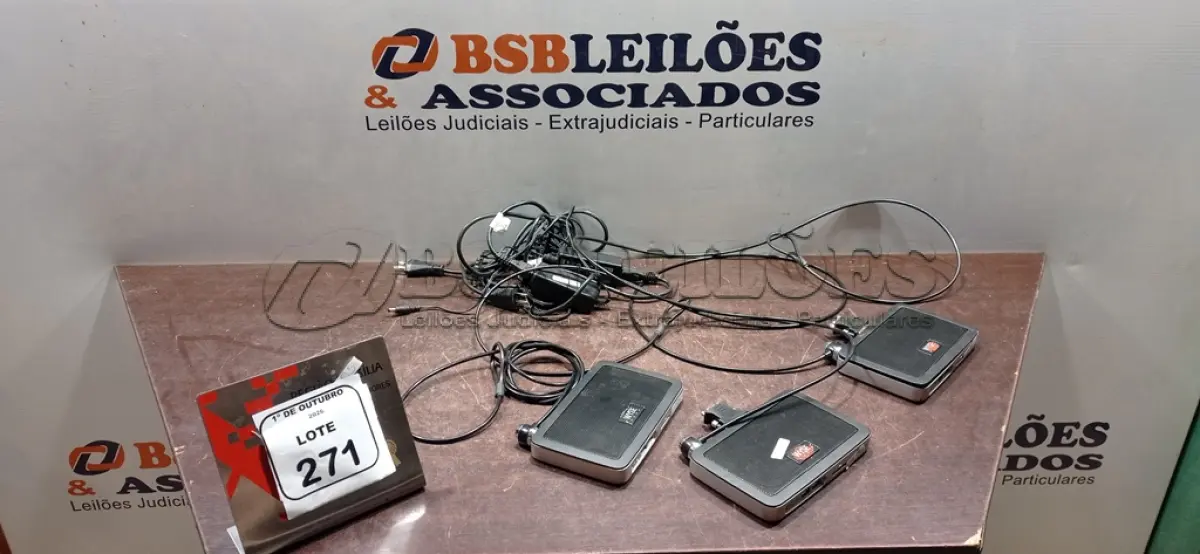 LOTE 271 - 03 MINIS PC TERMINAIS MARCA WYSE COM CABOS. (NO ESTADO) ATENÇÃO! FAZER A VISITAÇÃO ANTES DE ARREMATAR, NÃO SABEMOS SE FUNCIONA, LEILÃO NÃO TEM GARANTIA E NEM DEVOLUÇÃO, SUJEITO A POSSÍVEIS AVARIAS VISÍVEIS/OCULTAS E/OU AUSÊNCIA DE COMPONENTES.