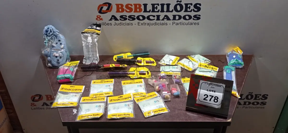 LOTE 278 - 01 LOTE COM UTENSÍLIOS DE HIGIENE E CUIDADOS PESSOAIS DIVERSOS. (NO ESTADO) ATENÇÃO! FAZER A VISITAÇÃO ANTES DE ARREMATAR, NÃO SABEMOS SE FUNCIONA, LEILÃO NÃO TEM GARANTIA E NEM DEVOLUÇÃO, SUJEITO A POSSÍVEIS AVARIAS VISÍVEIS/OCULTAS E/OU AUSÊNCIA DE COMPONENTES.