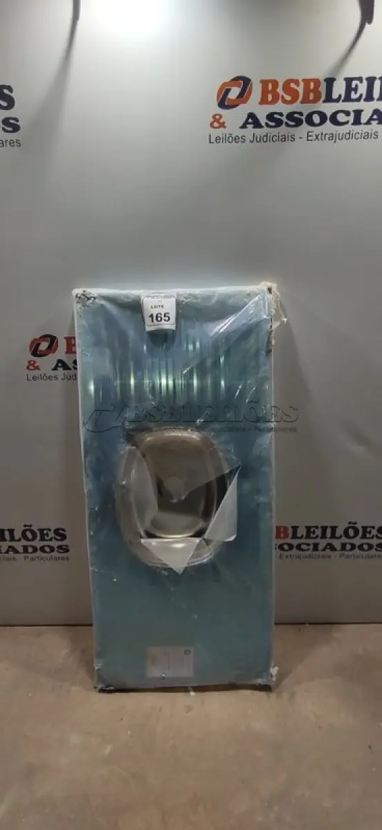 LOTE 165 - 01 PIA COM CUBA DE 0,55X1,20M. (NO ESTADO) ATENÇÃO! FAZER A VISITAÇÃO ANTES DE ARREMATAR, NÃO SABEMOS SE FUNCIONA, LEILÃO NÃO TEM GARANTIA E NEM DEVOLUÇÃO, SUJEITO A POSSÍVEIS AVARIAS VISÍVEIS/OCULTAS E/OU AUSÊNCIA DE COMPONENTES.