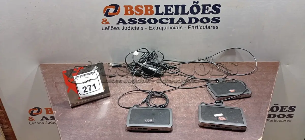 LOTE 271 - 03 MINIS PC TERMINAIS MARCA WYSE COM CABOS. (NO ESTADO) ATENÇÃO! FAZER A VISITAÇÃO ANTES DE ARREMATAR, NÃO SABEMOS SE FUNCIONA, LEILÃO NÃO TEM GARANTIA E NEM DEVOLUÇÃO, SUJEITO A POSSÍVEIS AVARIAS VISÍVEIS/OCULTAS E/OU AUSÊNCIA DE COMPONENTES.
