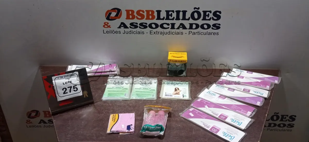 LOTE 275 - 01 LOTE COM UTENSÍLIOS DE HIGIENE E CUIDADOS PESSOAIS DIVERSOS. (NO ESTADO) ATENÇÃO! FAZER A VISITAÇÃO ANTES DE ARREMATAR, NÃO SABEMOS SE FUNCIONA, LEILÃO NÃO TEM GARANTIA E NEM DEVOLUÇÃO, SUJEITO A POSSÍVEIS AVARIAS VISÍVEIS/OCULTAS E/OU AUSÊNCIA DE COMPONENTES.