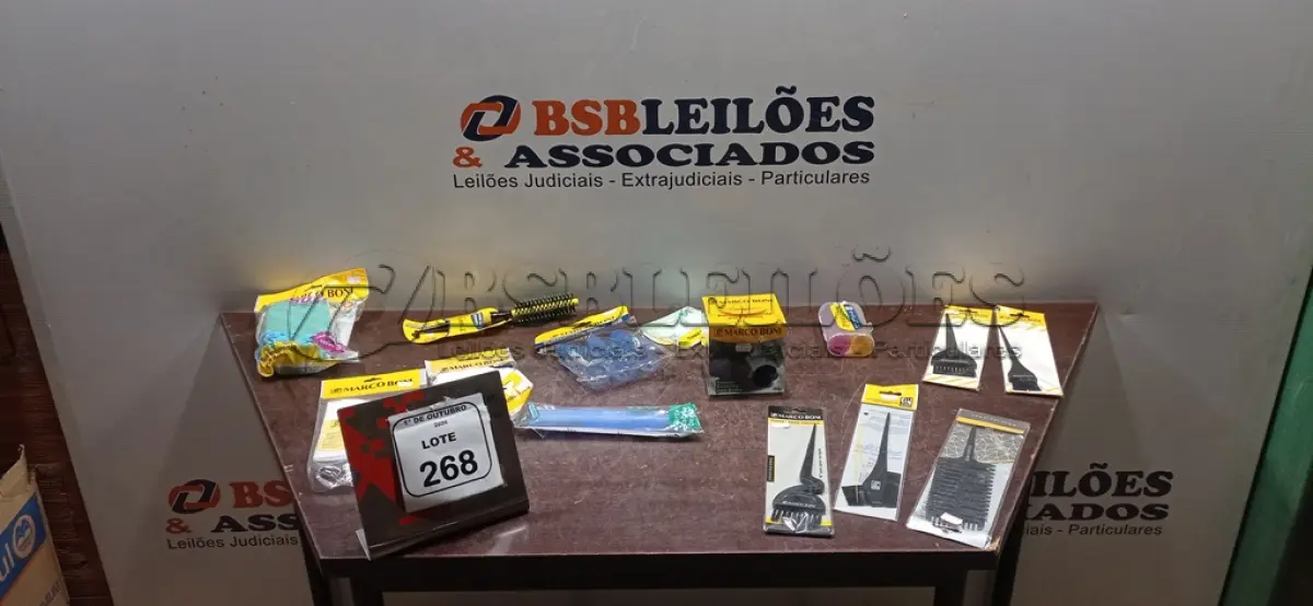 LOTE 268 - 01 LOTE COM UTENSÍLIOS DE HIGIENE E CUIDADOS PESSOAIS DIVERSOS. (NO ESTADO) ATENÇÃO! FAZER A VISITAÇÃO ANTES DE ARREMATAR, NÃO SABEMOS SE FUNCIONA, LEILÃO NÃO TEM GARANTIA E NEM DEVOLUÇÃO, SUJEITO A POSSÍVEIS AVARIAS VISÍVEIS/OCULTAS E/OU AUSÊNCIA DE COMPONENTES.