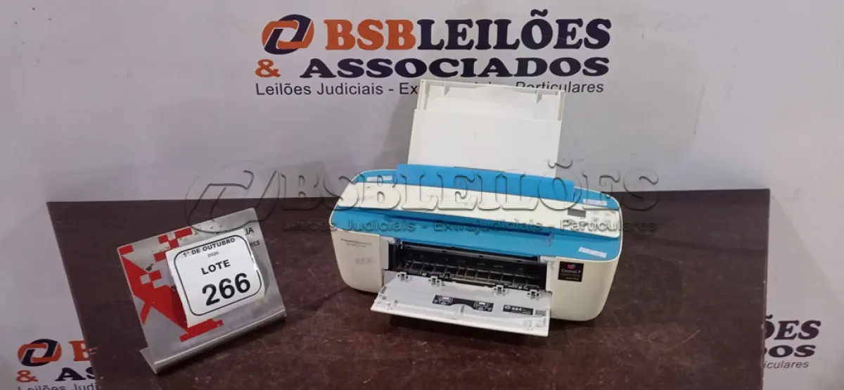 LOTE 266 - 01 IMPRESSORA MODELO DESKJET INK ADV 3776 MARCA HP. (NO ESTADO) ATENÇÃO! FAZER A VISITAÇÃO ANTES DE ARREMATAR, NÃO SABEMOS SE FUNCIONA, LEILÃO NÃO TEM GARANTIA E NEM DEVOLUÇÃO, SUJEITO A POSSÍVEIS AVARIAS VISÍVEIS/OCULTAS E/OU AUSÊNCIA DE COMPONENTES.