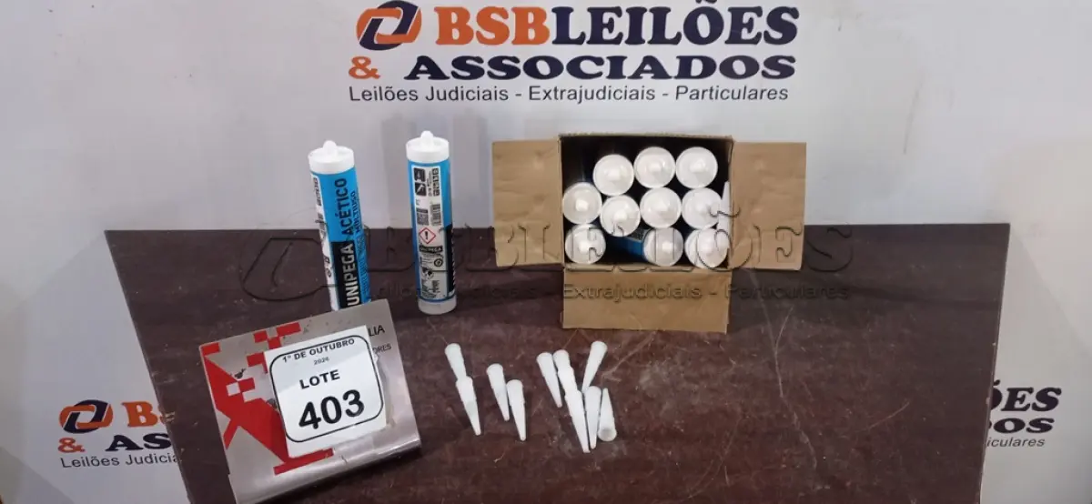 LOTE 403 - 12 UNIDADES DE SILICONE ACÉTICO MARCA UNIPEGA. (NO ESTADO) ATENÇÃO! FAZER A VISITAÇÃO ANTES DE ARREMATAR, NÃO SABEMOS SE FUNCIONA, LEILÃO NÃO TEM GARANTIA E NEM DEVOLUÇÃO, SUJEITO A POSSÍVEIS AVARIAS VISÍVEIS/OCULTAS E/OU AUSÊNCIA DE COMPONENTES.