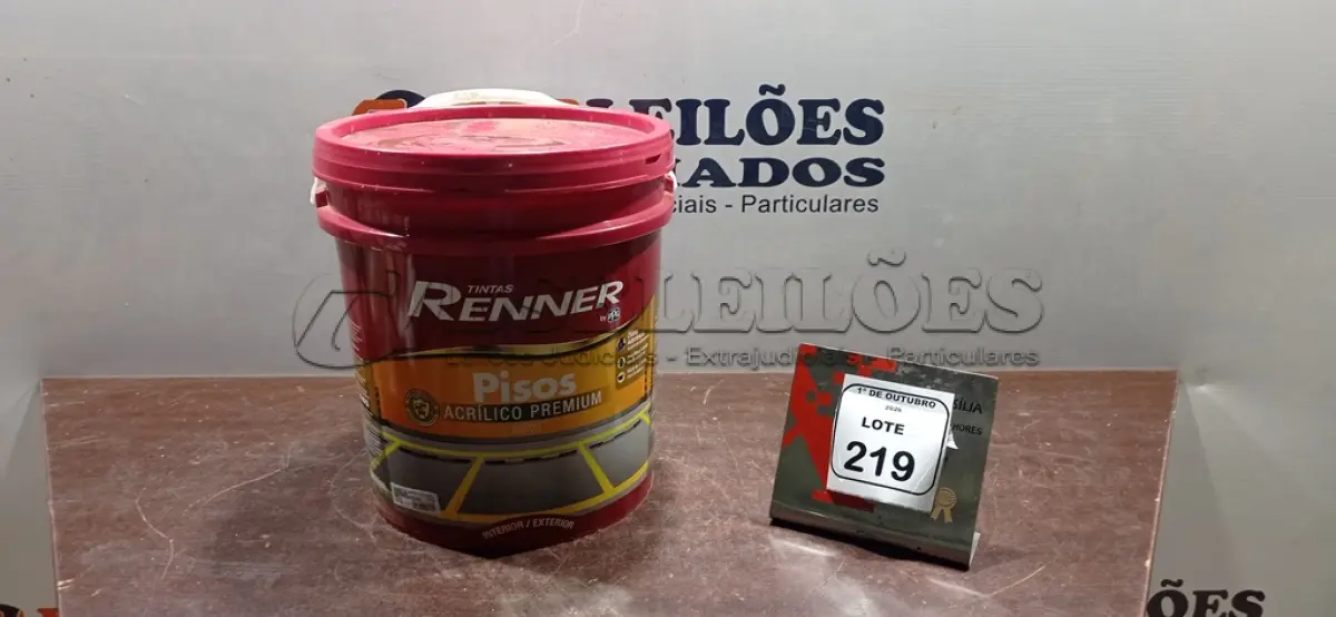 LOTE 219 - 01 BALDE DE TINTA DE PISOS ACRÍLICO PREMIUM 18L NA COR VERMELHO SEGURANÇA FOSCO MARCA RENNER.  (NO ESTADO) ATENÇÃO! FAZER A VISITAÇÃO ANTES DE ARREMATAR, NÃO SABEMOS SE FUNCIONA, LEILÃO NÃO TEM GARANTIA E NEM DEVOLUÇÃO, SUJEITO A POSSÍVEIS AVARIAS VISÍVEIS/OCULTAS E/OU AUSÊNCIA DE COMPONENTES.