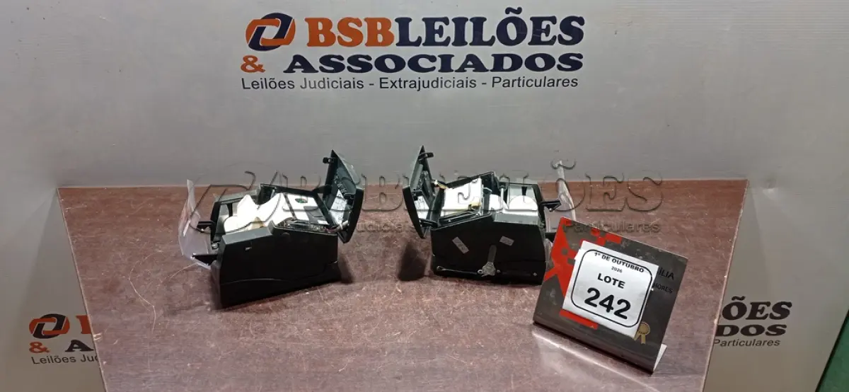 LOTE 242 - 02 IMPRESSORAS TÉRMICAS. (NO ESTADO) ATENÇÃO! FAZER A VISITAÇÃO ANTES DE ARREMATAR, NÃO SABEMOS SE FUNCIONA, LEILÃO NÃO TEM GARANTIA E NEM DEVOLUÇÃO, SUJEITO A POSSÍVEIS AVARIAS VISÍVEIS/OCULTAS E/OU AUSÊNCIA DE COMPONENTES.