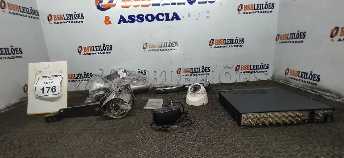 LOTE 176 - 01 DVR, 05 CÂMERAS DE SEGURANÇA E 01 TORNEIRA. (NO ESTADO) ATENÇÃO! FAZER A VISITAÇÃO ANTES DE ARREMATAR, NÃO SABEMOS SE FUNCIONA, LEILÃO NÃO TEM GARANTIA E NEM DEVOLUÇÃO, SUJEITO A POSSÍVEIS AVARIAS VISÍVEIS/OCULTAS E/OU AUSÊNCIA DE COMPONENTES.