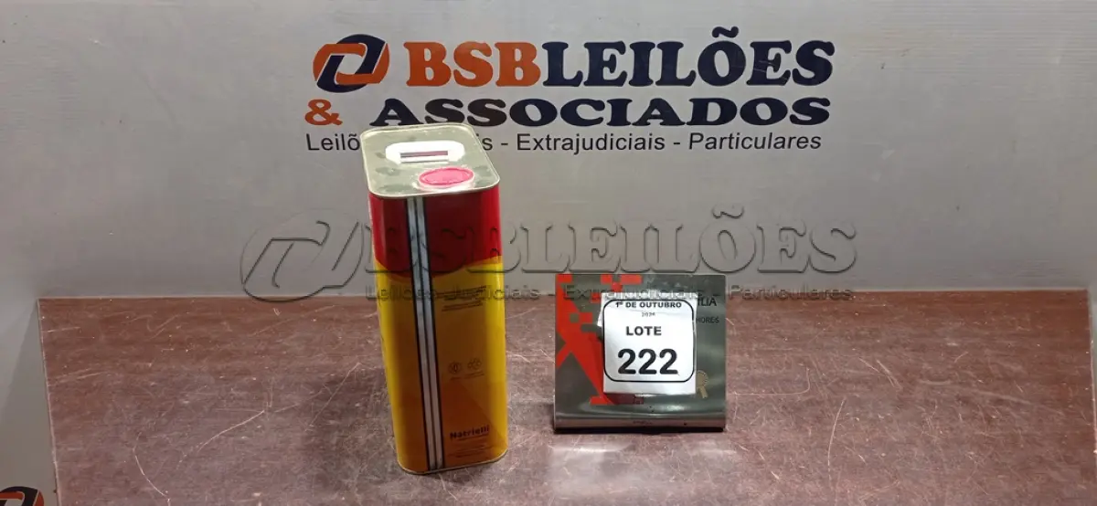 LOTE 222 - 01 LATA DE SOLVENTE NATRI-RAZ PREMIUM DE 5L MARCA NATRIELLI. (NO ESTADO) ATENÇÃO! FAZER A VISITAÇÃO ANTES DE ARREMATAR, NÃO SABEMOS SE FUNCIONA, LEILÃO NÃO TEM GARANTIA E NEM DEVOLUÇÃO, SUJEITO A POSSÍVEIS AVARIAS VISÍVEIS/OCULTAS E/OU AUSÊNCIA DE COMPONENTES.
