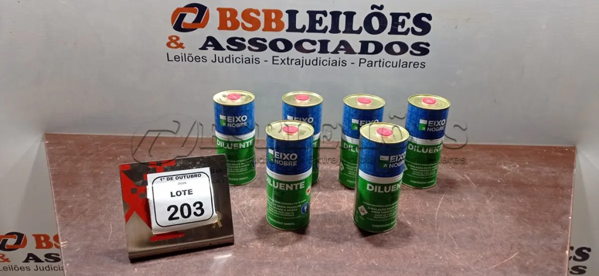 LOTE 203 - 06 LATAS DE DILUENTE THINNER 16 DE 900ML CADA MARCA EIXO NOBRE. (NO ESTADO) ATENÇÃO! FAZER A VISITAÇÃO ANTES DE ARREMATAR, NÃO SABEMOS SE FUNCIONA, LEILÃO NÃO TEM GARANTIA E NEM DEVOLUÇÃO, SUJEITO A POSSÍVEIS AVARIAS VISÍVEIS/OCULTAS E/OU AUSÊNCIA DE COMPONENTES.