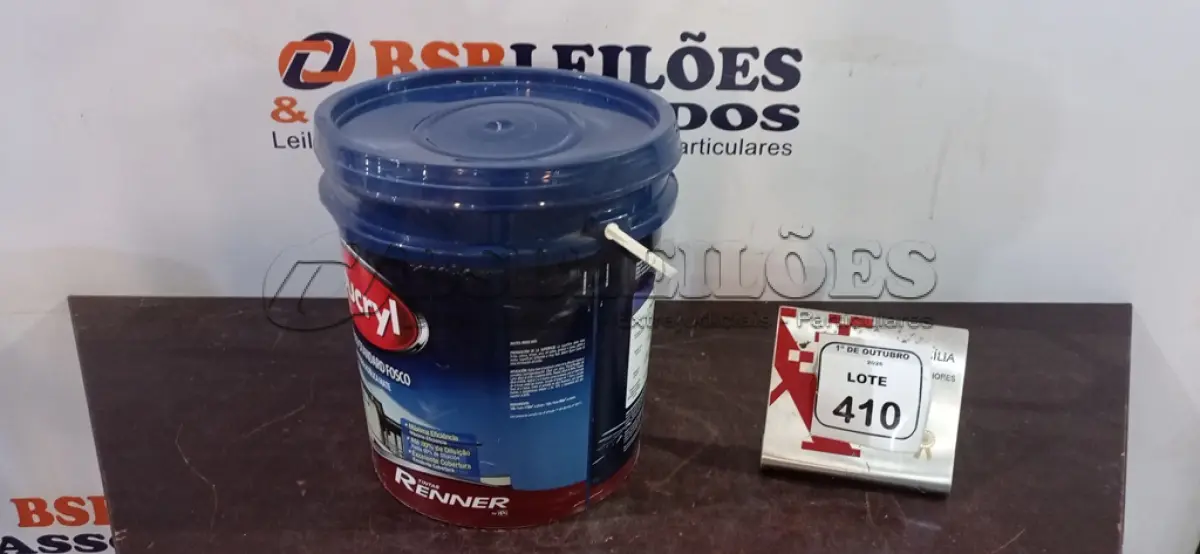 LOTE 410 - 01 BALDE DE TINTA ACRÍLICA NA COR CINZA ABSOUTO FOSCO DE 18L MARCA DUCRYL. (NO ESTADO) ATENÇÃO! FAZER A VISITAÇÃO ANTES DE ARREMATAR, NÃO SABEMOS SE FUNCIONA, LEILÃO NÃO TEM GARANTIA E NEM DEVOLUÇÃO, SUJEITO A POSSÍVEIS AVARIAS VISÍVEIS/OCULTAS E/OU AUSÊNCIA DE COMPONENTES.