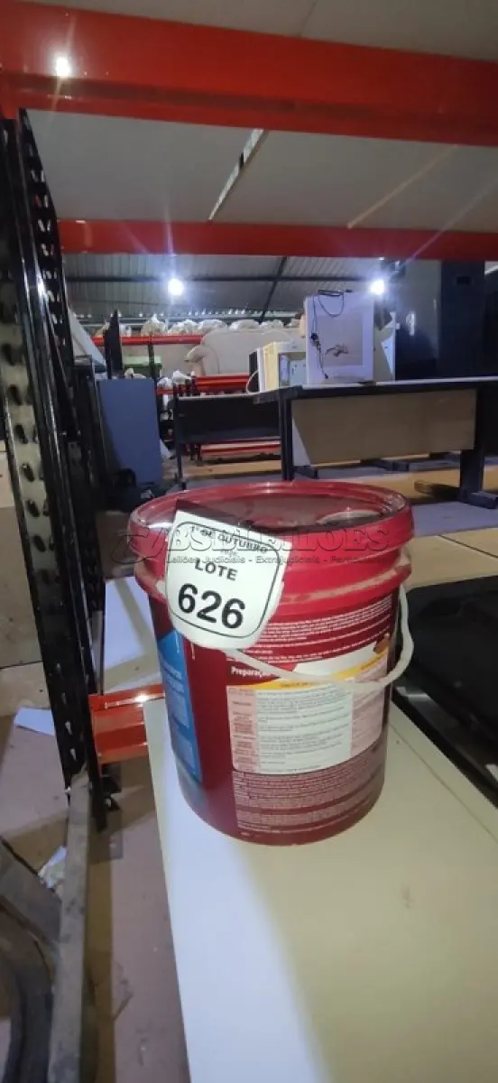 LOTE 626 - 01 BALDE DE TINTA ACRÍLICA SUPER PREMIUM NA COR BASE INTENSA SEMIBRILHO DE 16L MARCA RENNER. (NO ESTADO) ATENÇÃO! FAZER A VISITAÇÃO ANTES DE ARREMATAR, NÃO SABEMOS SE FUNCIONA, LEILÃO NÃO TEM GARANTIA E NEM DEVOLUÇÃO, SUJEITO A POSSÍVEIS AVARIAS VISÍVEIS/OCULTAS E/OU AUSÊNCIA DE COMPONENTES.