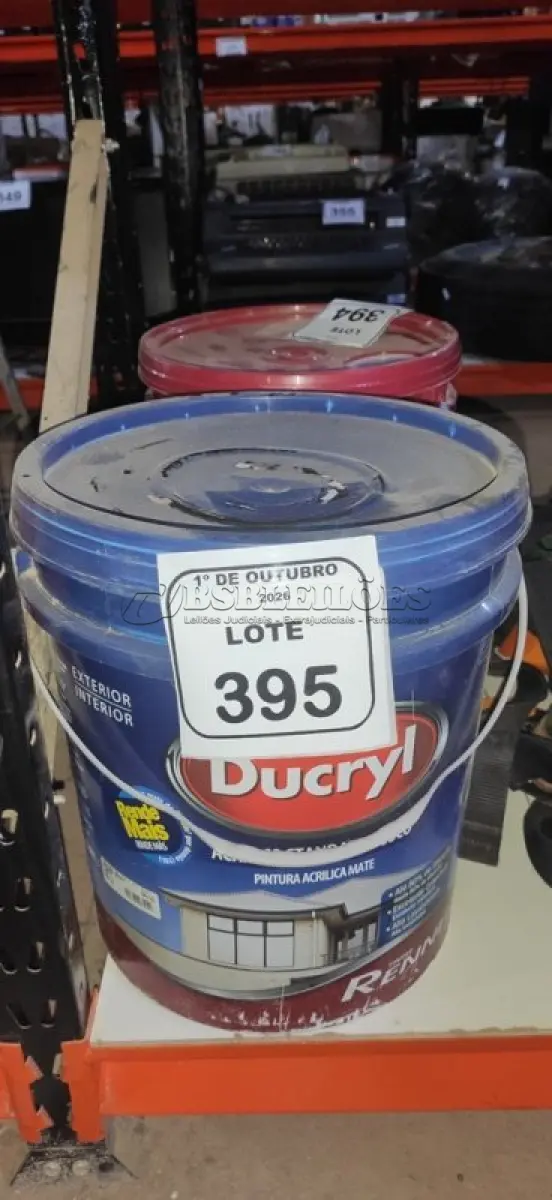 LOTE 395 - 01 BALDE DE TINTA ACRÍLICA STANDARD NA COR CÉU DE VERÃO FOSCO DE 16L MARCA DUCRYL. (NO ESTADO) ATENÇÃO! FAZER A VISITAÇÃO ANTES DE ARREMATAR, NÃO SABEMOS SE FUNCIONA, LEILÃO NÃO TEM GARANTIA E NEM DEVOLUÇÃO, SUJEITO A POSSÍVEIS AVARIAS VISÍVEIS/OCULTAS E/OU AUSÊNCIA DE COMPONENTES.