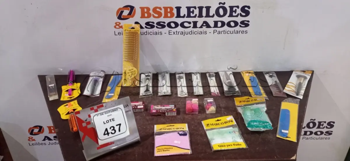 LOTE 437 - 01 LOTE COM UTENSÍLIOS DE HIGIENE E CUIDADOS PESSOAIS DIVERSOS. (NO ESTADO) ATENÇÃO! FAZER A VISITAÇÃO ANTES DE ARREMATAR, NÃO SABEMOS SE FUNCIONA, LEILÃO NÃO TEM GARANTIA E NEM DEVOLUÇÃO, SUJEITO A POSSÍVEIS AVARIAS VISÍVEIS/OCULTAS E/OU AUSÊNCIA DE COMPONENTES.
