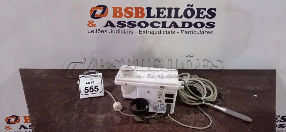 LOTE 555 - 01 ULTRA SOM ODONTOLÓGICO DIGITAL E JATO DE BICARBONATO SONIC MAX ECEL. (NO ESTADO) ATENÇÃO! FAZER A VISITAÇÃO ANTES DE ARREMATAR, NÃO SABEMOS SE FUNCIONA, LEILÃO NÃO TEM GARANTIA E NEM DEVOLUÇÃO, SUJEITO A POSSÍVEIS AVARIAS VISÍVEIS/OCULTAS E/OU AUSÊNCIA DE COMPONENTES.